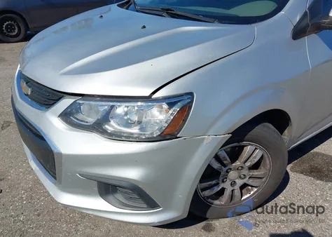 2017 Chevrolet Sonic Ls Auto z USA, uszkodzony, nr VIN 1G1JB5SH9H4156663